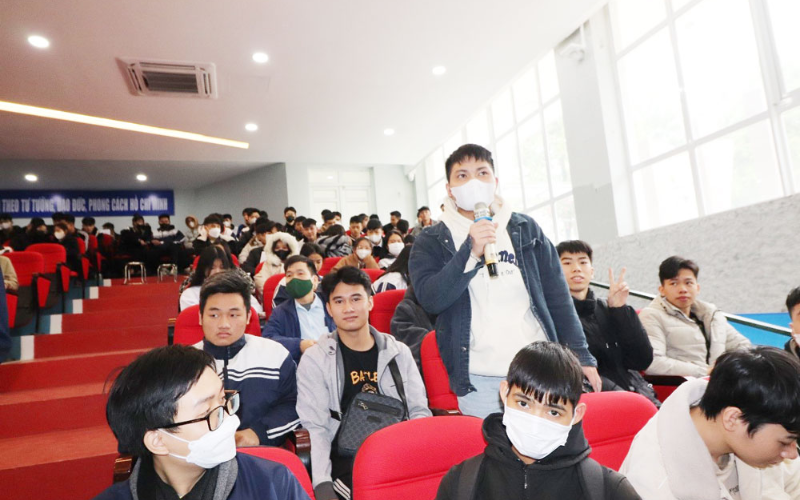 Hội thảo du học là nơi học sinh và đại diện các trường trao đổi thông tin và giải đáp câu hỏi