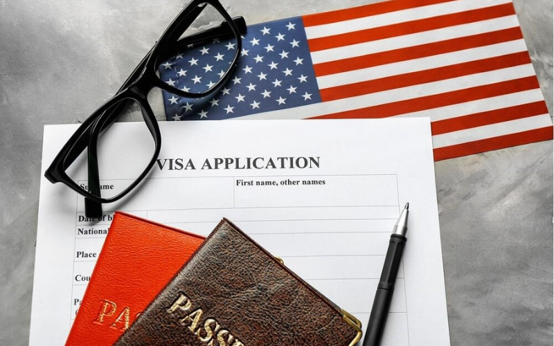 Việc chuẩn bị đầy đủ và chính xác hồ sơ sẽ tăng khả năng đậu visa