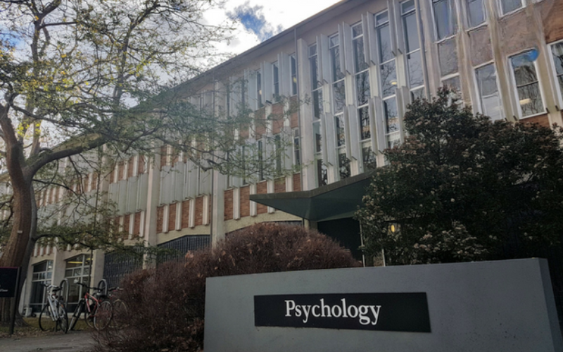 Toà nhà dành riêng cho chuyên ngành Tâm lý học tại Australian National University